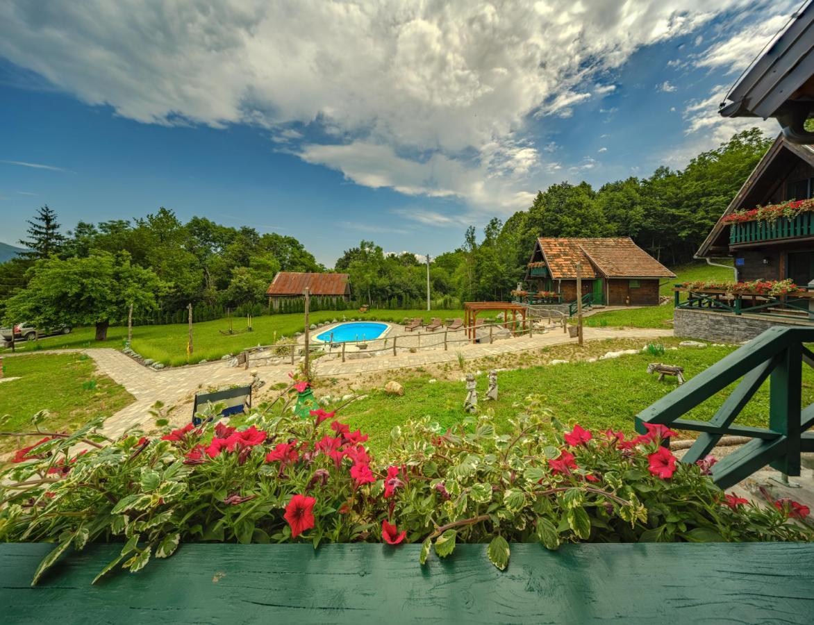 Holiday Park Plitvice Paradise Korenica Exterior foto